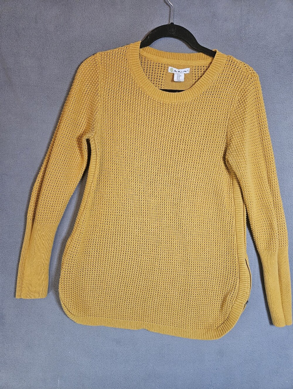Akini Gold Knit Pullover Sweater Crew Neck Long Sleeve Zipper Accent Medium